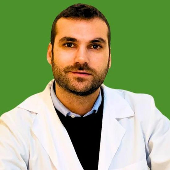 Il Dottor Lorenzo Spiniello è il Medico esperto che esegue l'esame Morfologica in Gravidanza presso lo Studio Vircos a Roma San Giovanni